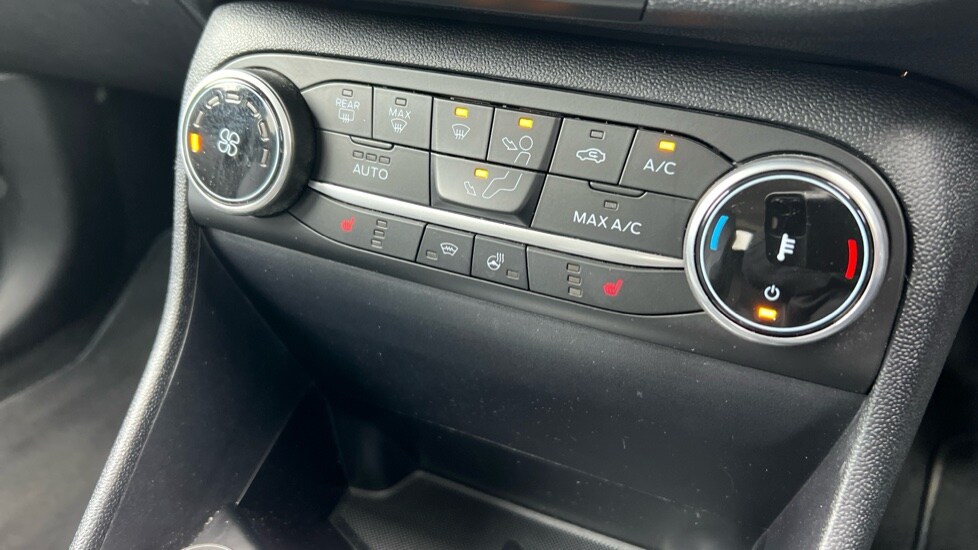 Used Ford Fiesta 2023 for sale - 76869046: Photo 28