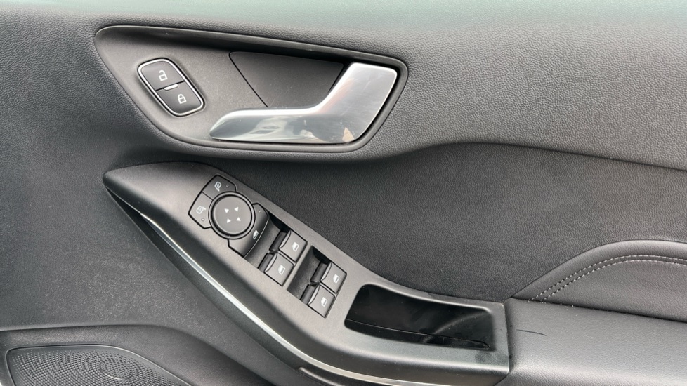 Used Ford Fiesta 2023 for sale - 76869046: Photo 29