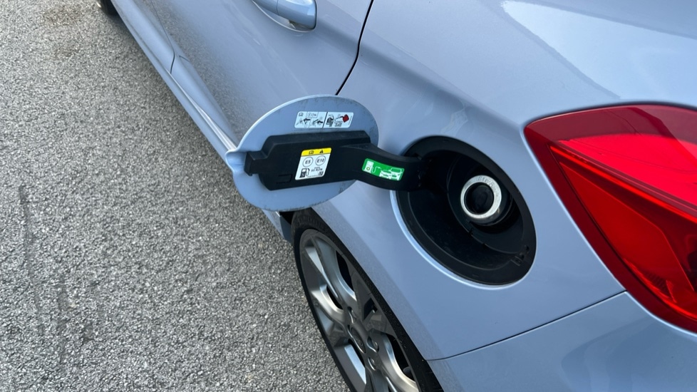 Used Ford Fiesta 2021 for sale - 76350808: Photo 23