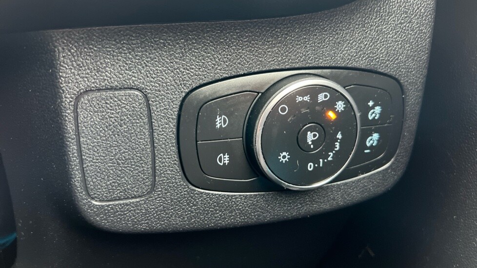 Used Ford Puma 2023 for sale - 76062348: Photo 41