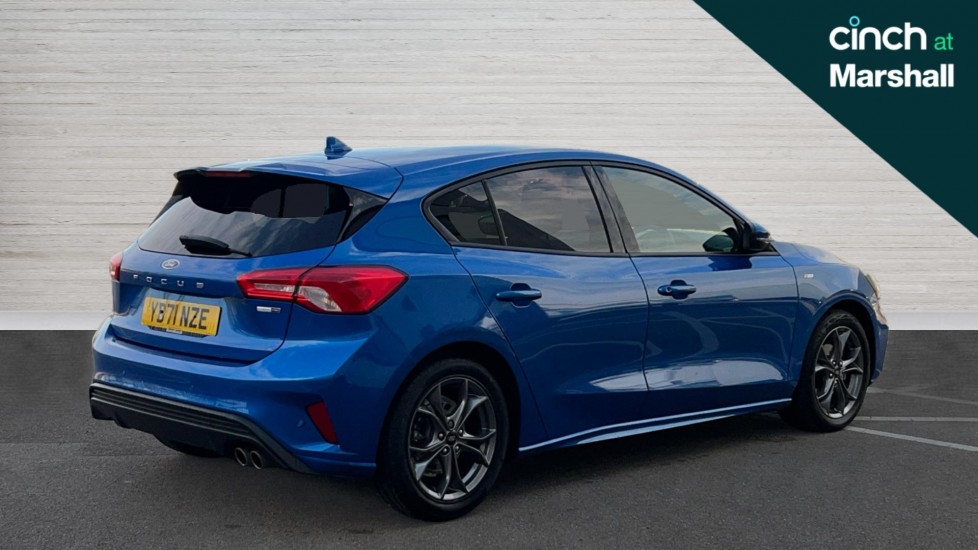 Used Ford Focus 2022 for sale - 76999483: Photo 3