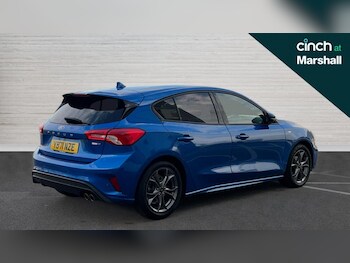 Used Ford Focus 2022 for sale - 76999483: Photo