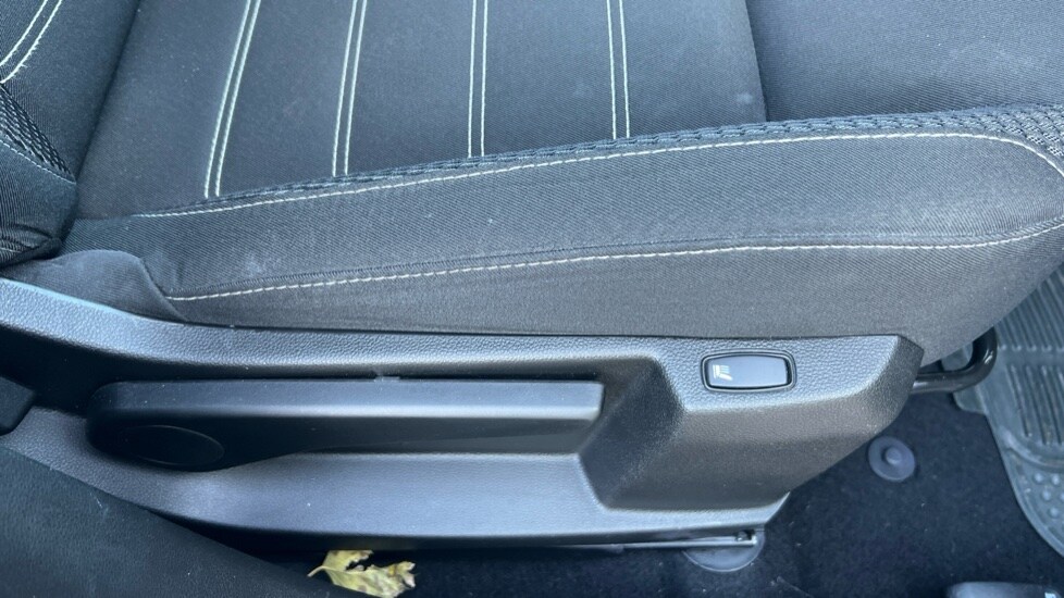 Used Dacia Duster 2022 for sale - 76872752: Photo 33