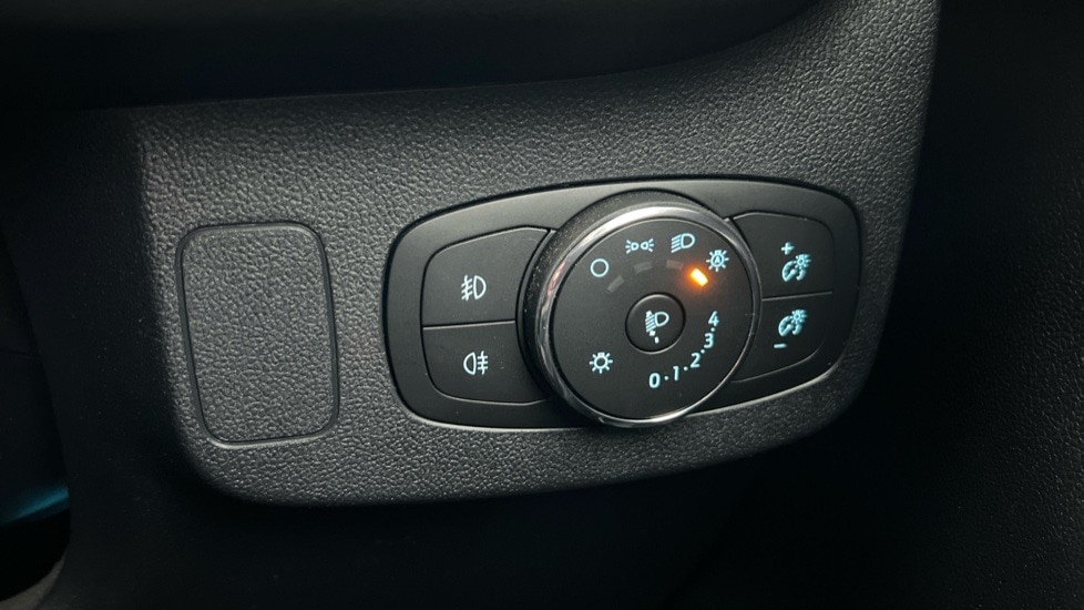 Used Ford Puma 2023 for sale - 76872028: Photo 44