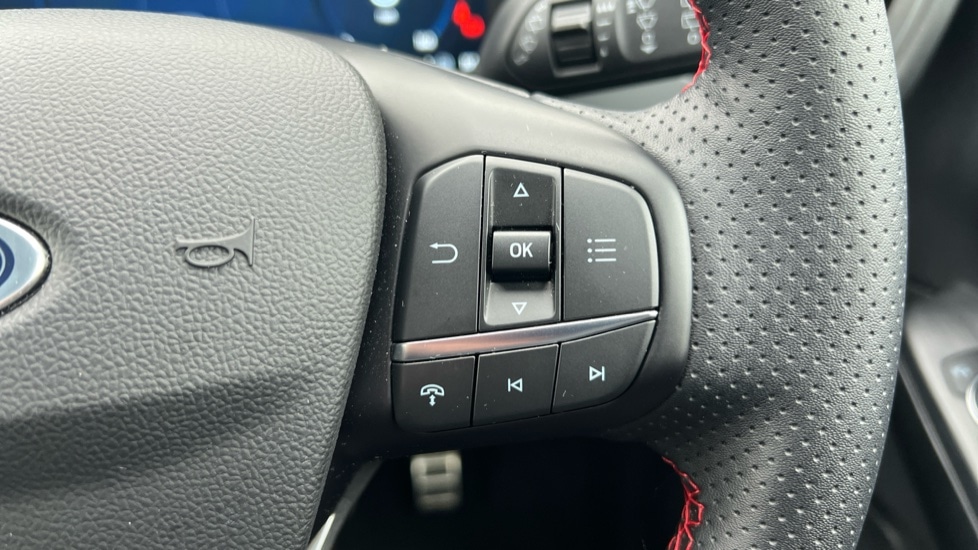 Used Ford Kuga 2025 for sale - 76452179: Photo 22