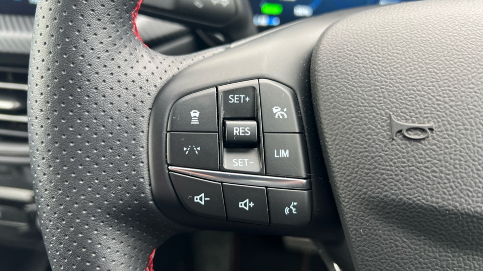 Used Ford Kuga 2025 for sale - 76452179: Photo 23