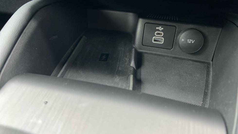 Used Ford Kuga 2025 for sale - 76452179: Photo 48