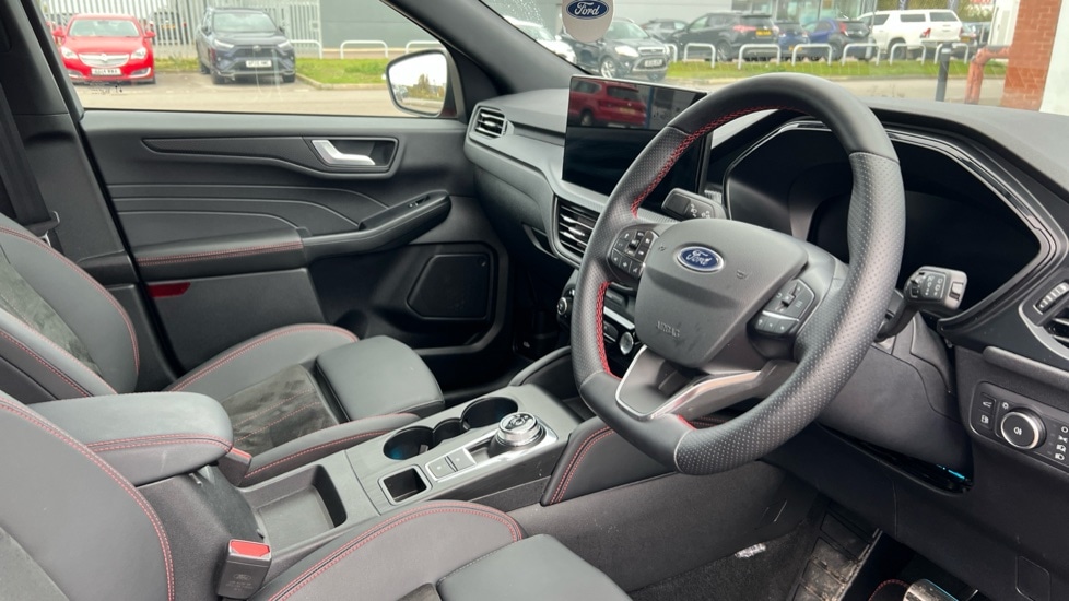 Used Ford Kuga 2025 for sale - 76452179: Photo 9