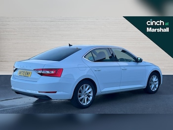 Used Skoda Superb 2020 for sale - 76146018: Photo