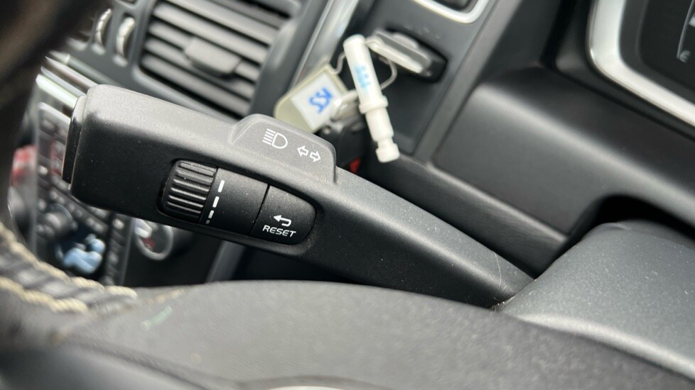 Used Volvo XC60 2016 for sale - 76447260: Photo 26