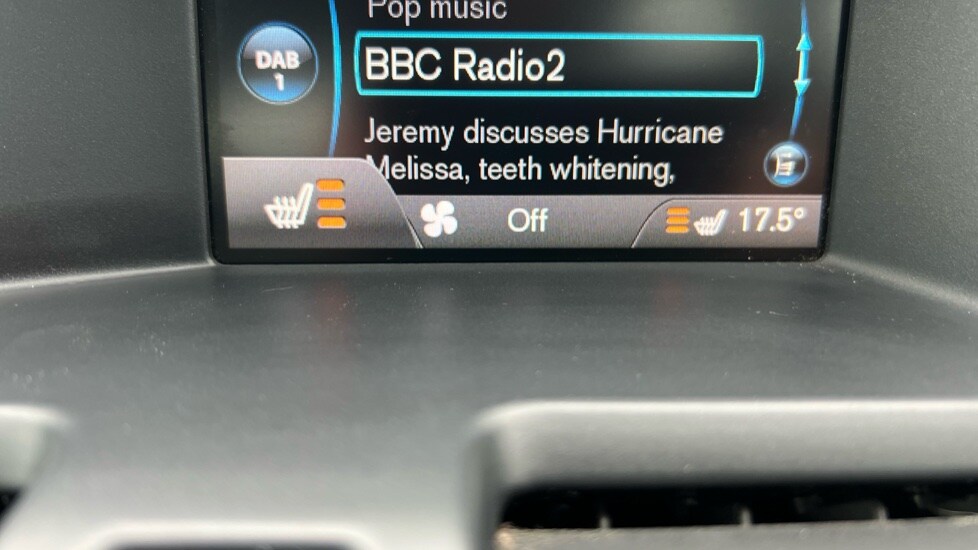 Used Volvo XC60 2016 for sale - 76447260: Photo 33