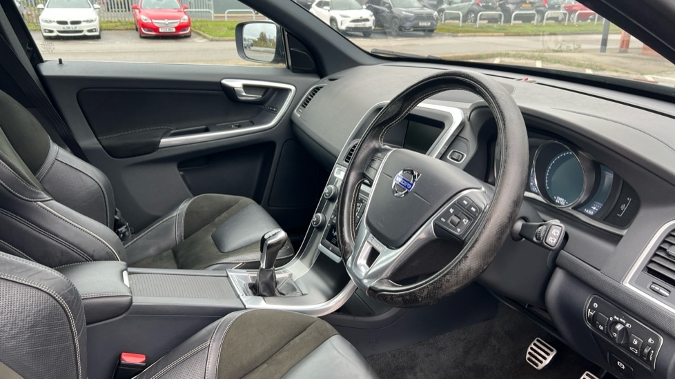 Used Volvo XC60 2016 for sale - 76447260: Photo 9