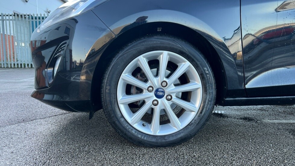 Used Ford Fiesta 2018 for sale - 76872851: Photo 17