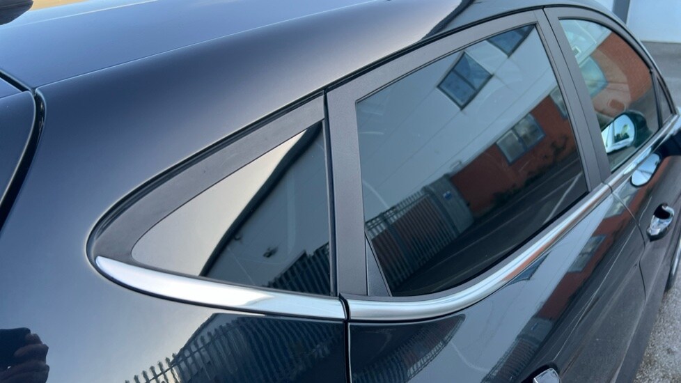 Used Ford Fiesta 2018 for sale - 76872851: Photo 38