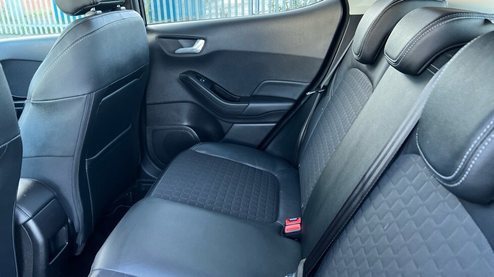 Used Ford Fiesta 2018 for sale - 76749952: Photo 14