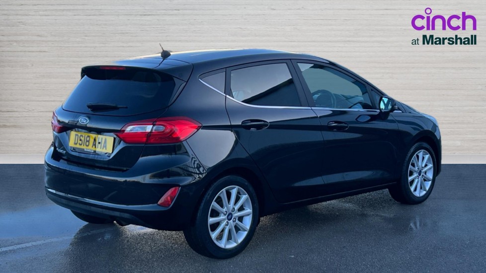 Used Ford Fiesta 2018 for sale - 76749952: Photo 3