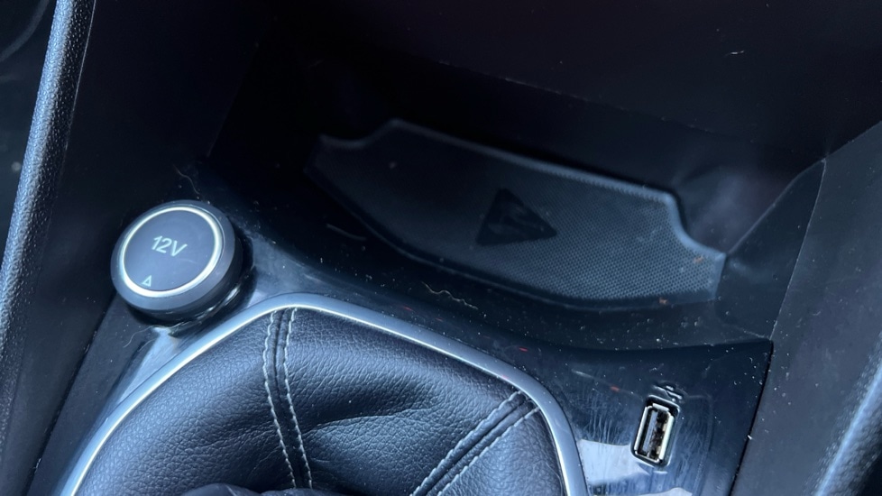 Used Ford Fiesta 2018 for sale - 76749952: Photo 44