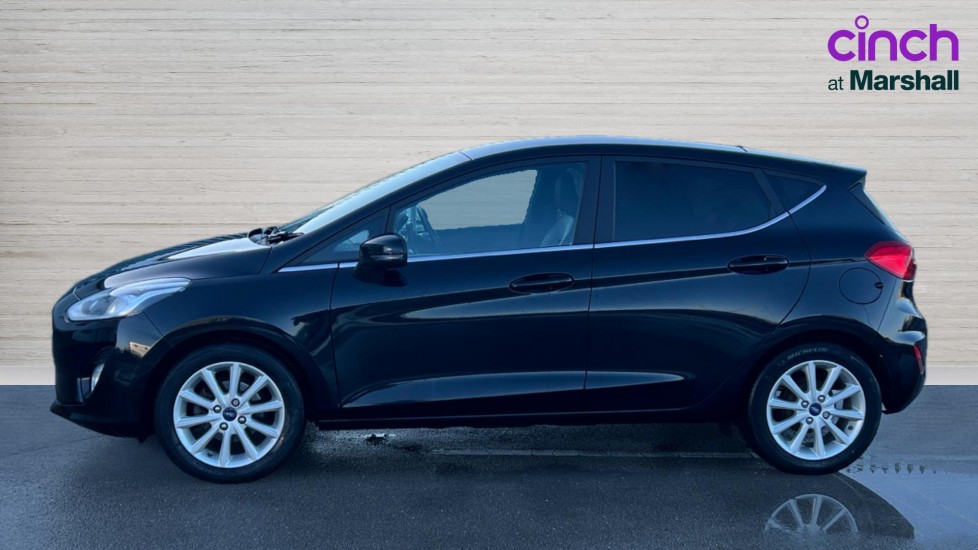 Used Ford Fiesta 2018 for sale - 76749952: Photo 6