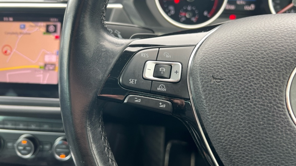 Used Volkswagen Tiguan 2018 for sale - 76871442: Photo 24