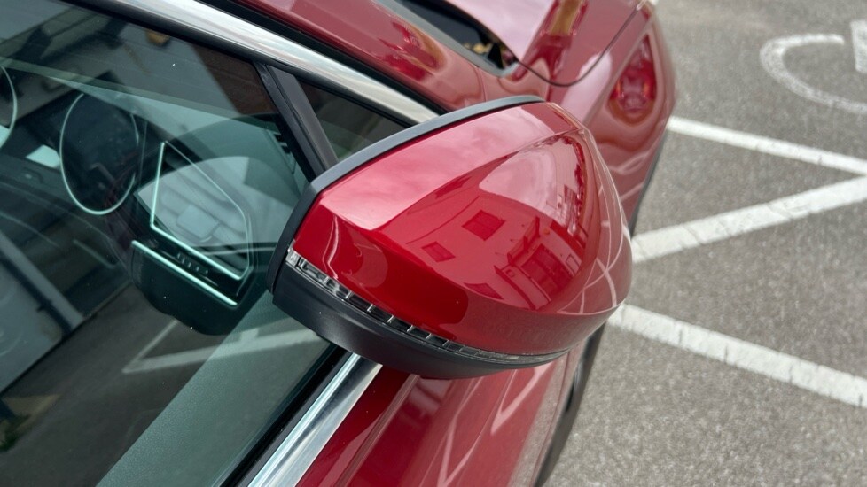 Used Volkswagen Tiguan 2018 for sale - 76871442: Photo 41