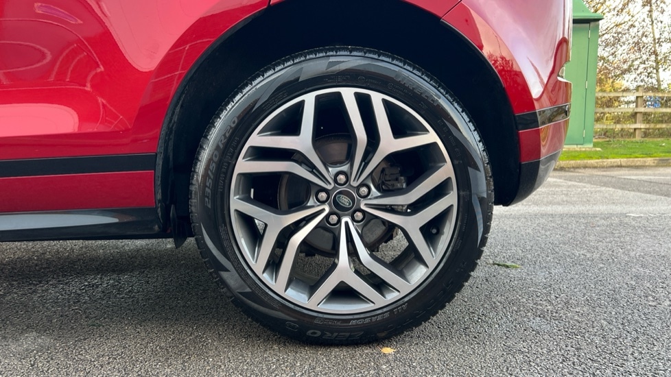 Used Land Rover Range Rover Evoque 2023 for sale - 76534025: Photo 18