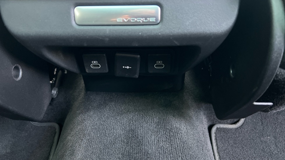 Used Land Rover Range Rover Evoque 2023 for sale - 76534025: Photo 45