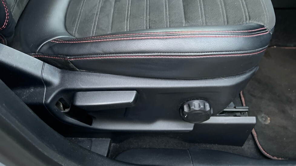 Used Ford Kuga 2020 for sale - 76487439: Photo 34