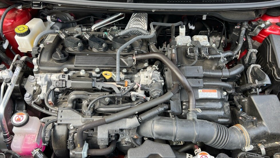 Used Toyota Yaris Cross 2023 for sale - 76870019: Photo 16