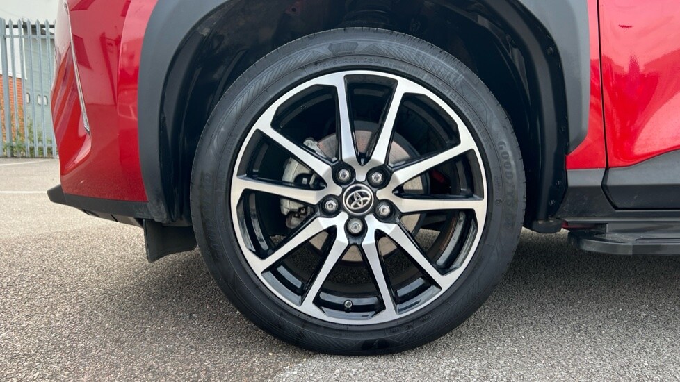 Used Toyota Yaris Cross 2023 for sale - 76870019: Photo 17