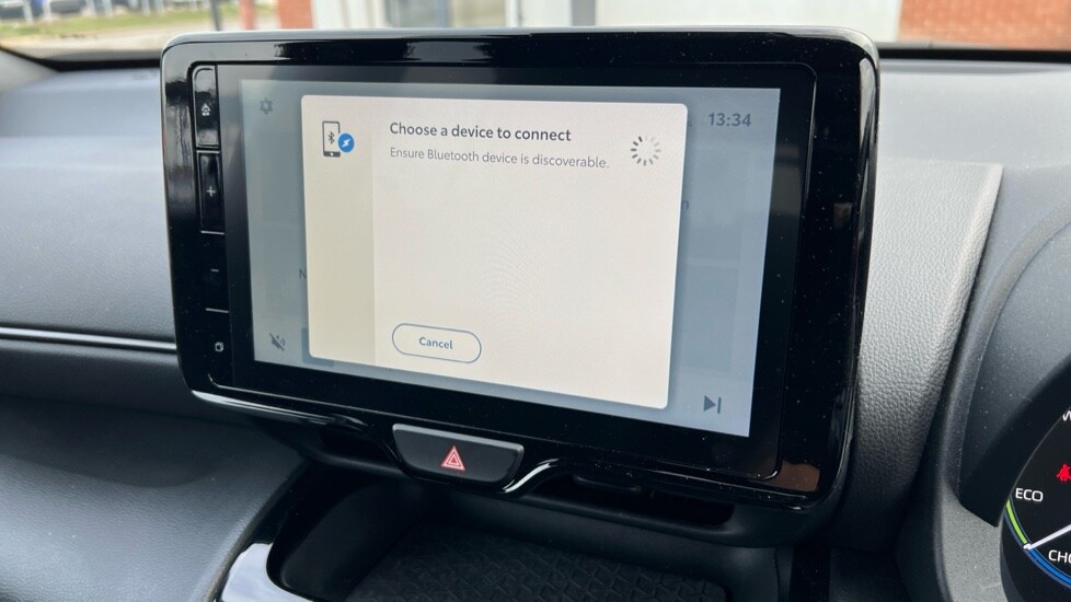 Used Toyota Yaris Cross 2023 for sale - 76870019: Photo 37