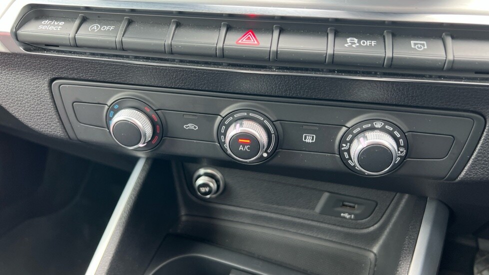 Used Audi Q2 2019 for sale - 76868437: Photo 33