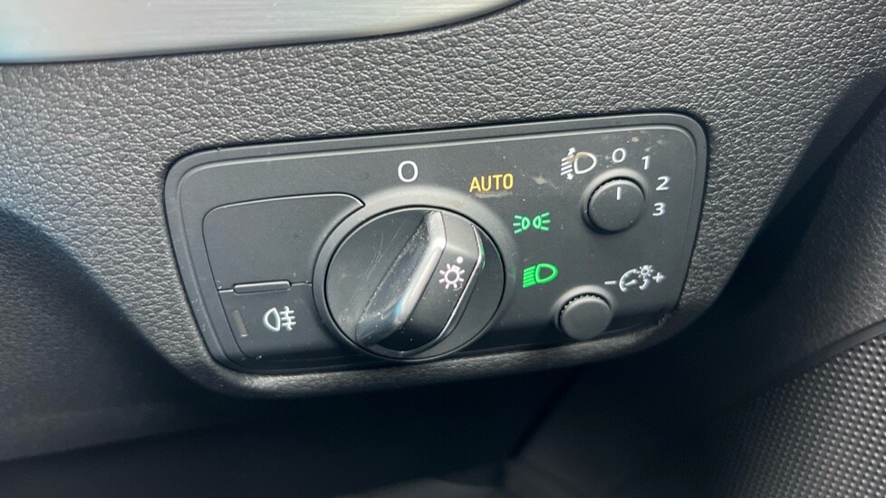 Used Audi Q2 2019 for sale - 76868437: Photo 40