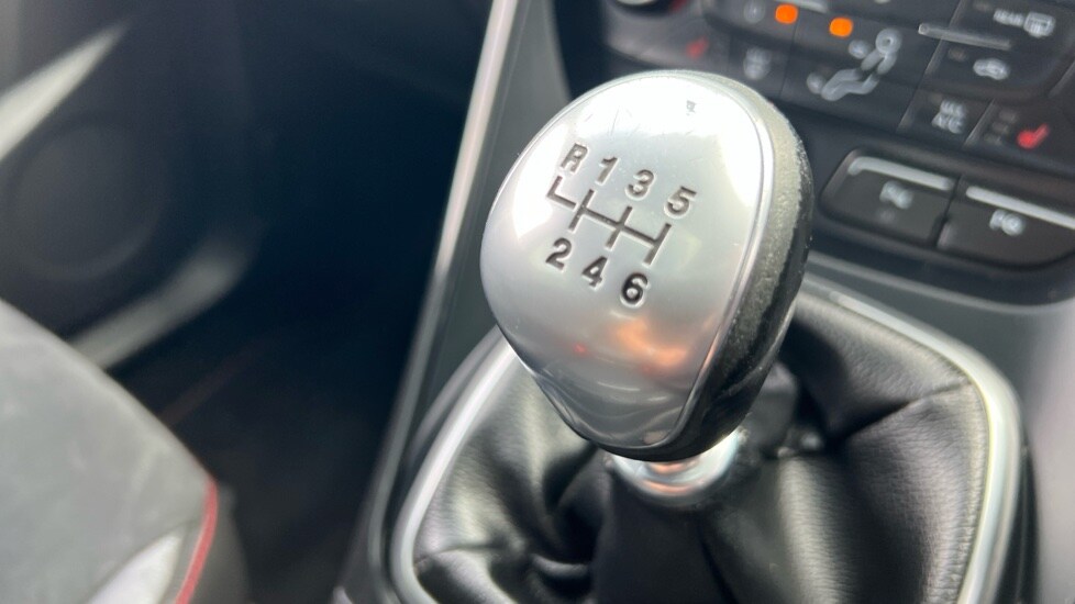 Used Ford Kuga 2018 for sale - 76062342: Photo 29