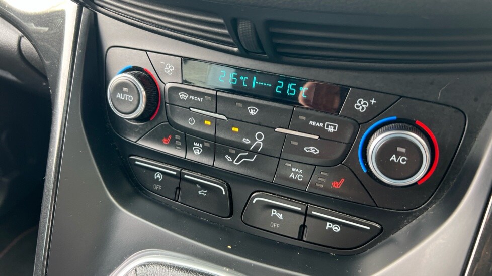 Used Ford Kuga 2018 for sale - 76062342: Photo 30