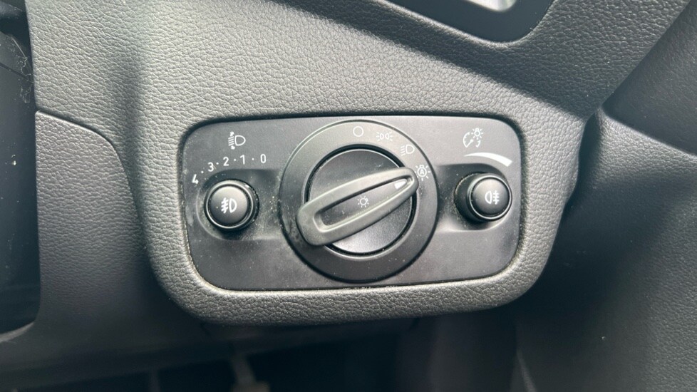 Used Ford Kuga 2018 for sale - 76062342: Photo 48