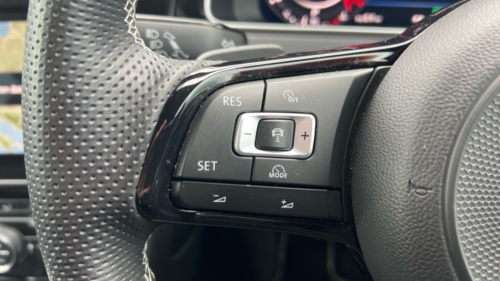 Used Volkswagen Golf 2018 for sale - 76593618: Photo 24