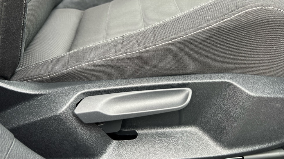 Used Volkswagen Golf 2018 for sale - 76593618: Photo 33