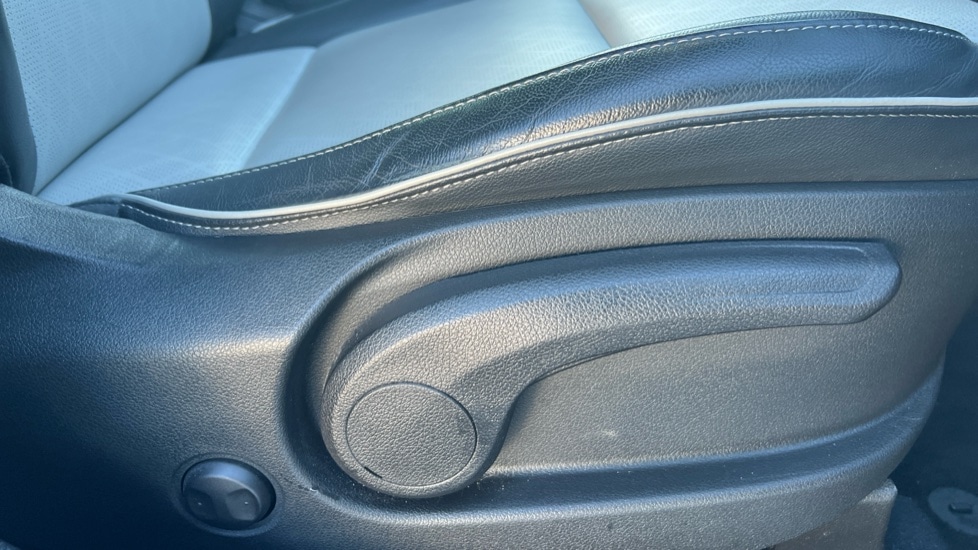 Used Kia Sportage 2021 for sale - 76872965: Photo 34