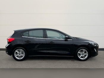 Used Ford Focus 2020 for sale - 75565417: Photo