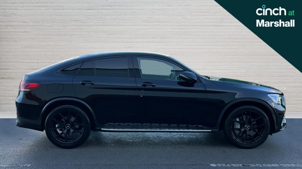 Used Mercedes-Benz GLC 2020 for sale - 76872690: Photo 2