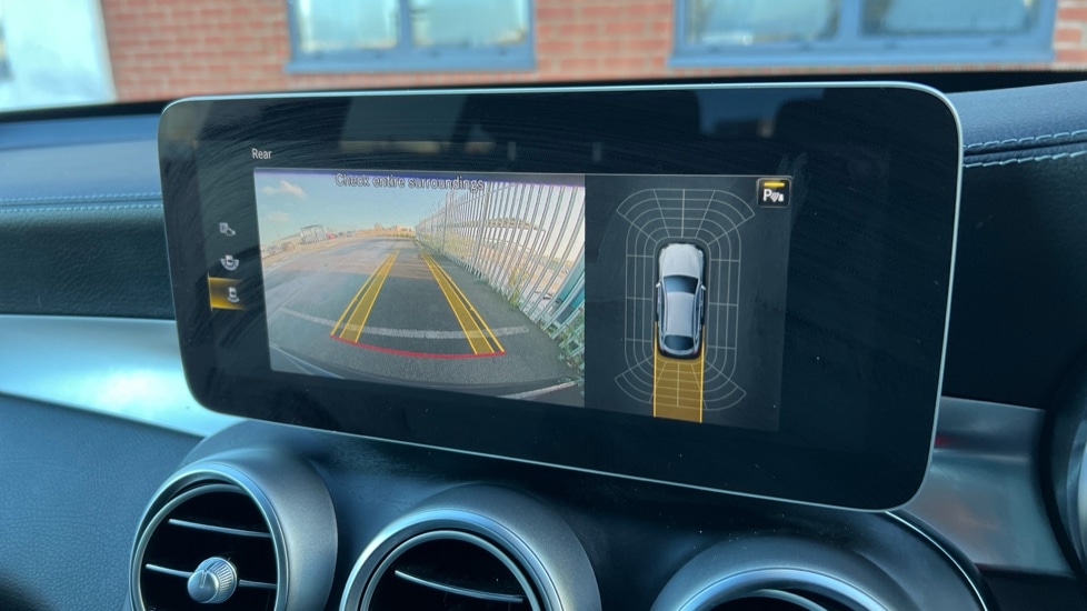 Used Mercedes-Benz GLC 2020 for sale - 76872690: Photo 27