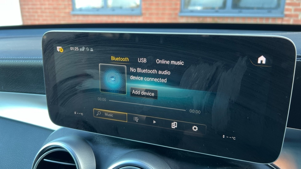 Used Mercedes-Benz GLC 2020 for sale - 76872690: Photo 37