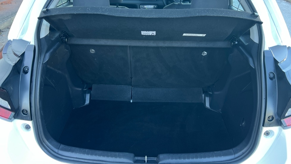 Used Toyota Yaris 2022 for sale - 76869848: Photo 15