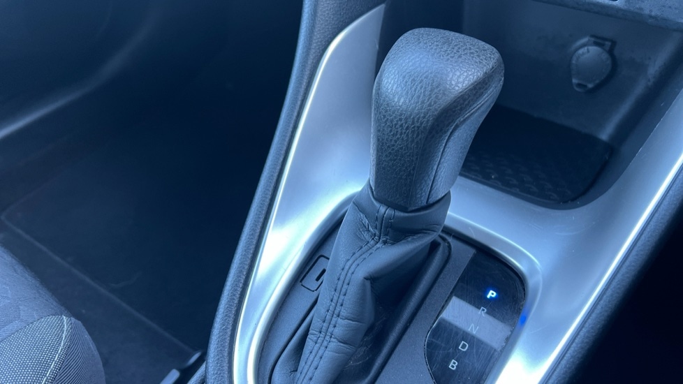 Used Toyota Yaris 2022 for sale - 76869848: Photo 29