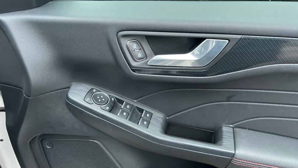 Used Ford Kuga 2023 for sale - 77031481: Photo 29