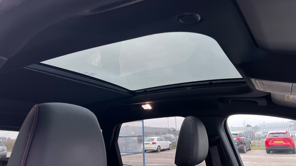 Used Ford Kuga 2023 for sale - 77031481: Photo 30