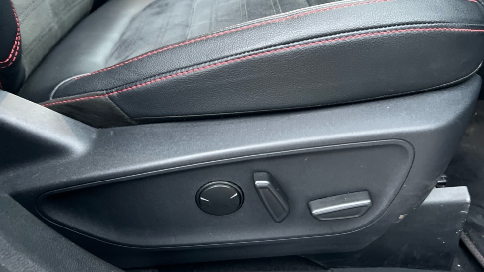 Used Ford Kuga 2023 for sale - 77031481: Photo 35