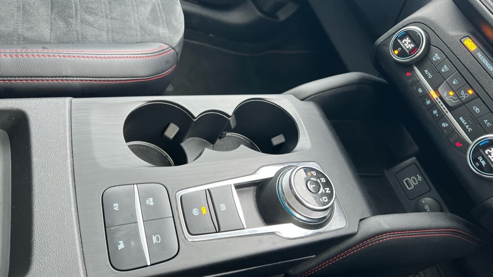 Used Ford Kuga 2022 for sale - 76869974: Photo 26