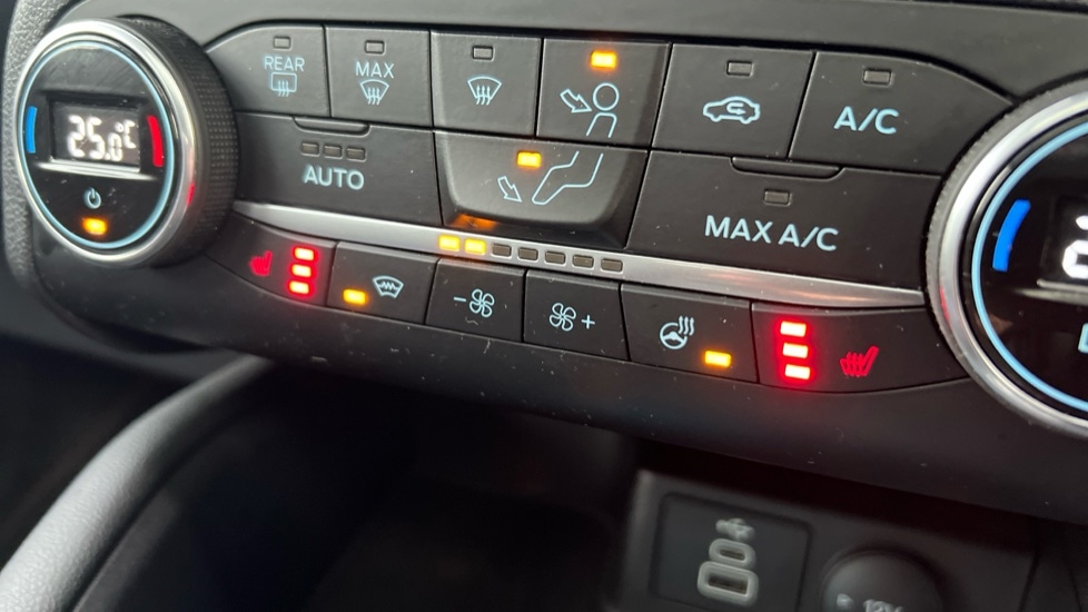 Used Ford Kuga 2022 for sale - 76869974: Photo 34