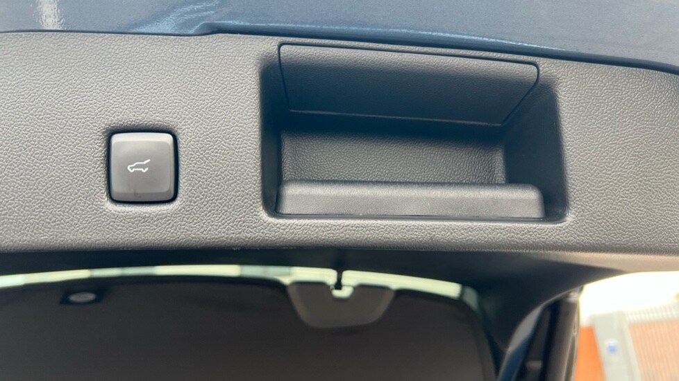 Used Ford Kuga 2022 for sale - 76869974: Photo 43